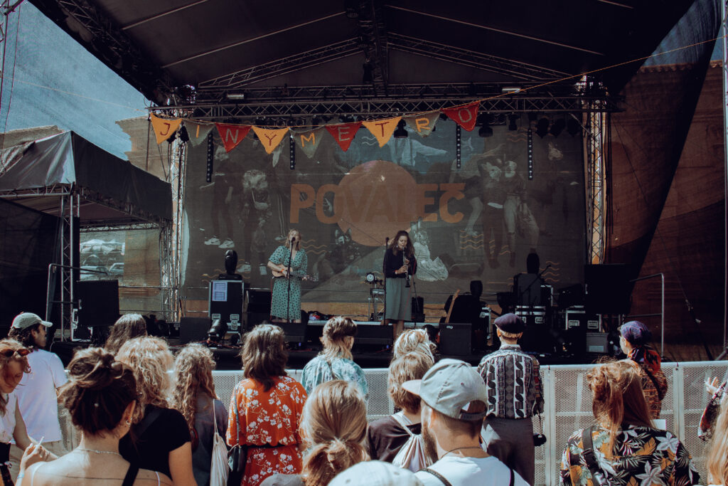 The girls at Festival Povaleč.